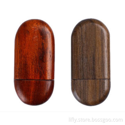 Wooden USB flash drives with 2 to 10Mbps writing